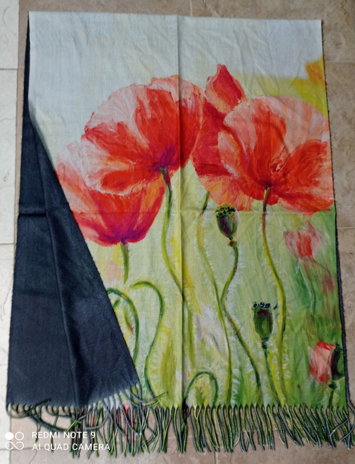 Кашмирен шал - картина Red Poppies