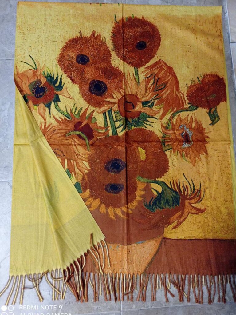 Кашмирен шал – картина “Vase with sunflowers”