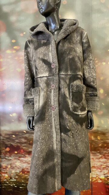 Дамско дълго палто с качулка Made in Italy