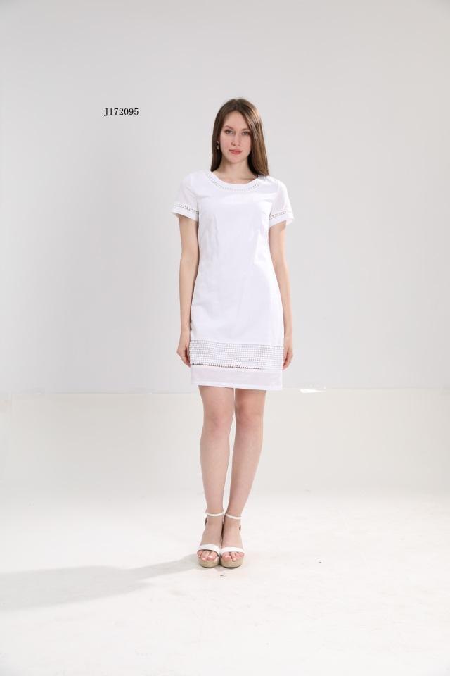 Дамска рокля в бял цвят Sweet Miss 172095