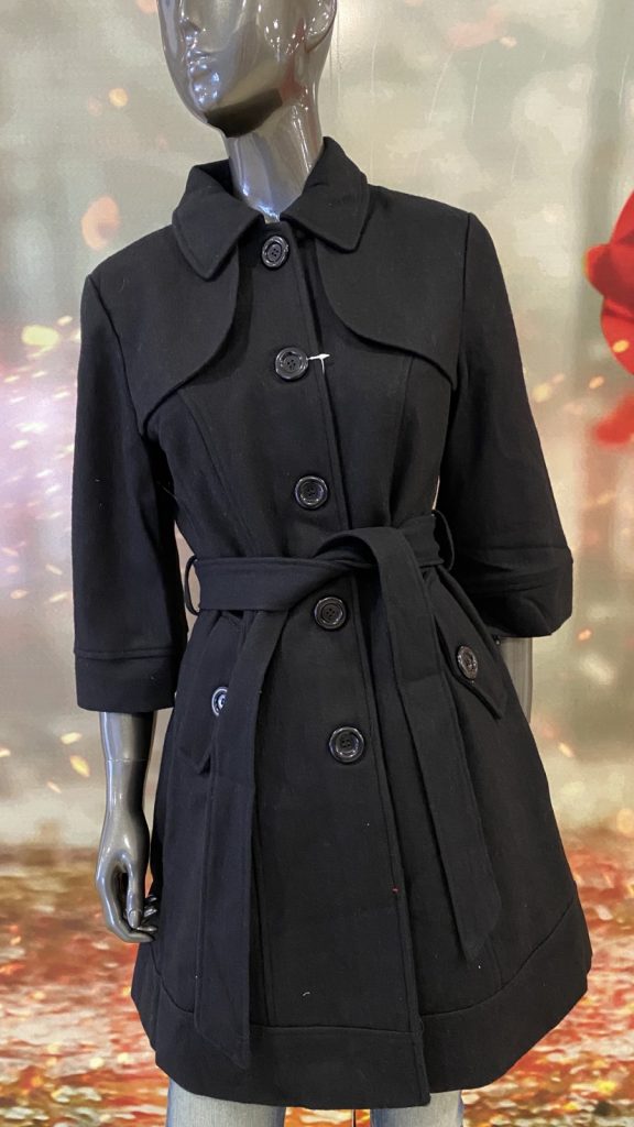 Дамско черно палто 1815