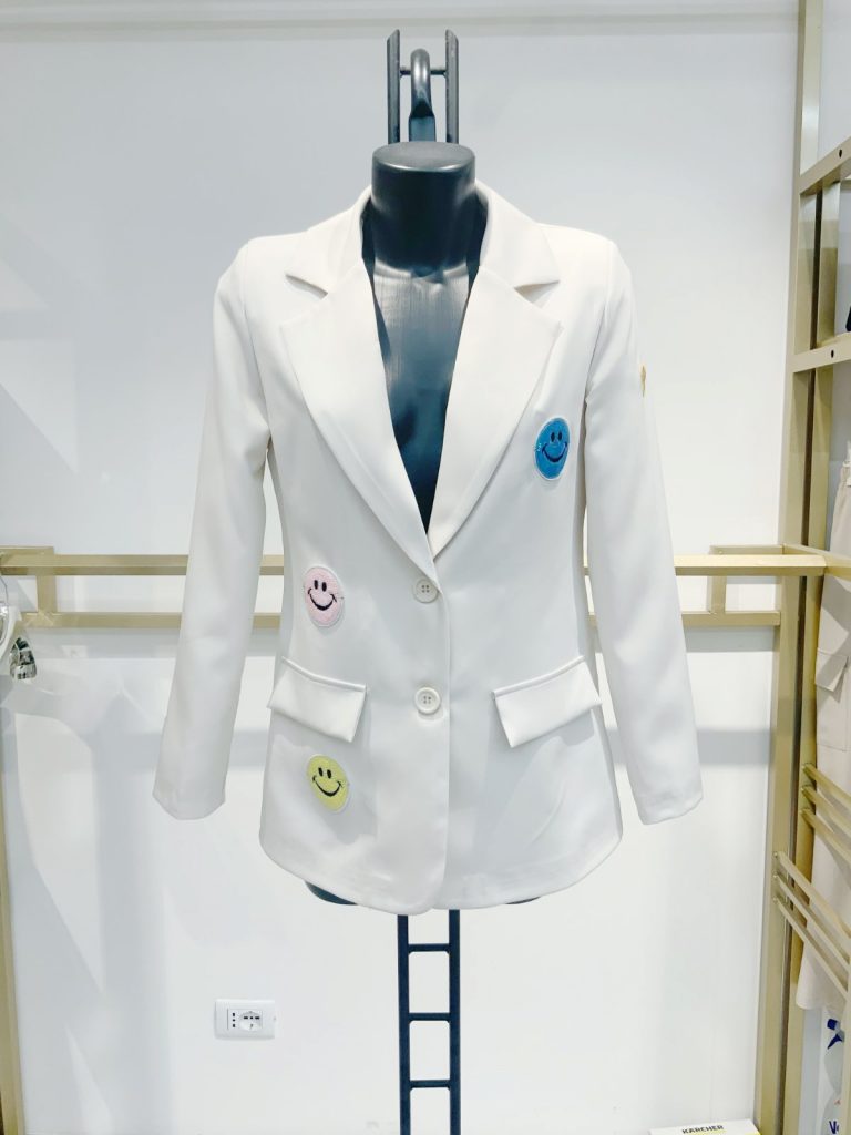 Дамско сако с нашивки D 1215