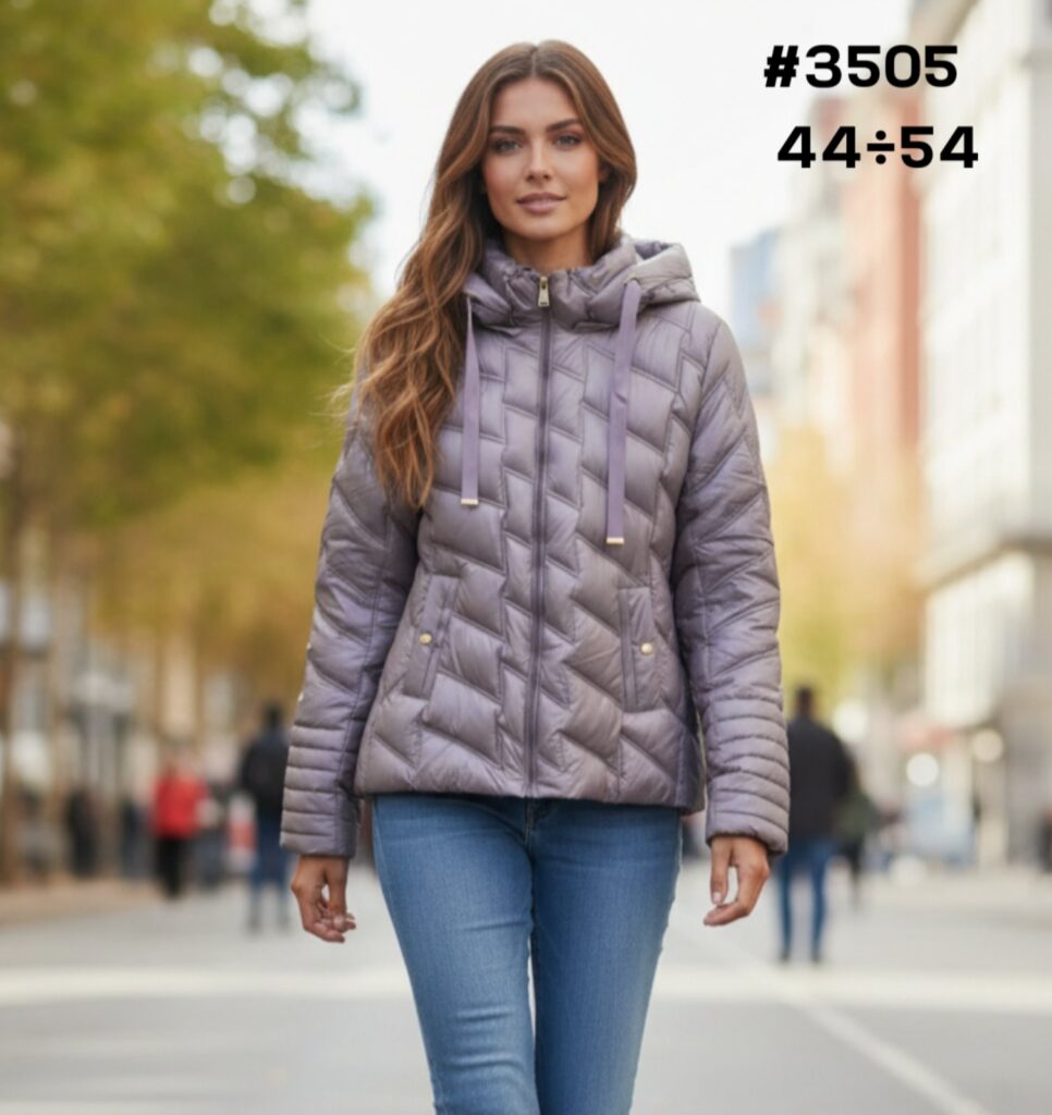 Дамско яке с качулка - 3505